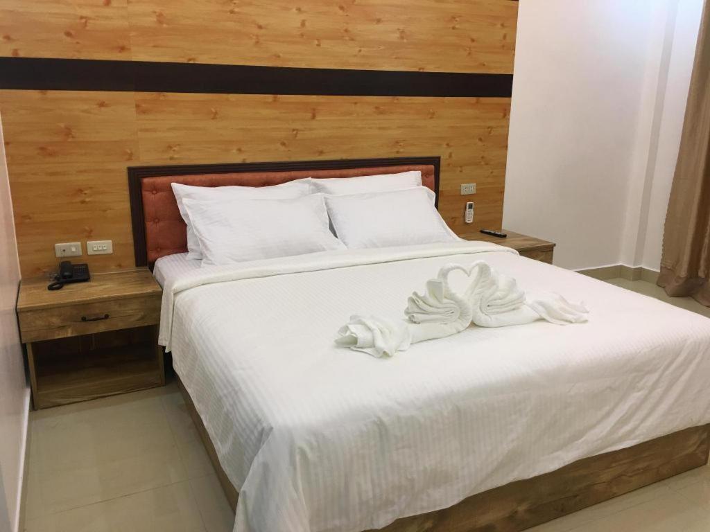 Hotel Primera Zamboanga Extérieur photo