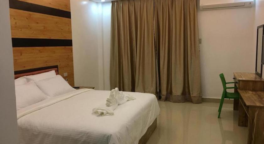 Hotel Primera Zamboanga Extérieur photo
