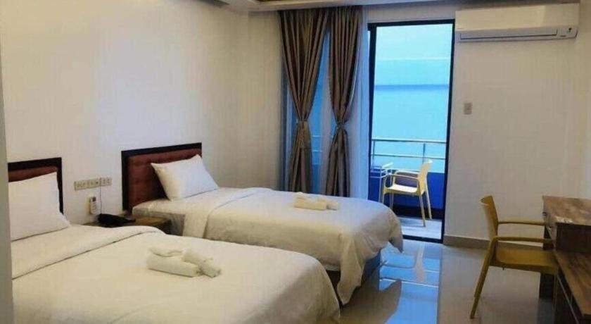Hotel Primera Zamboanga Extérieur photo