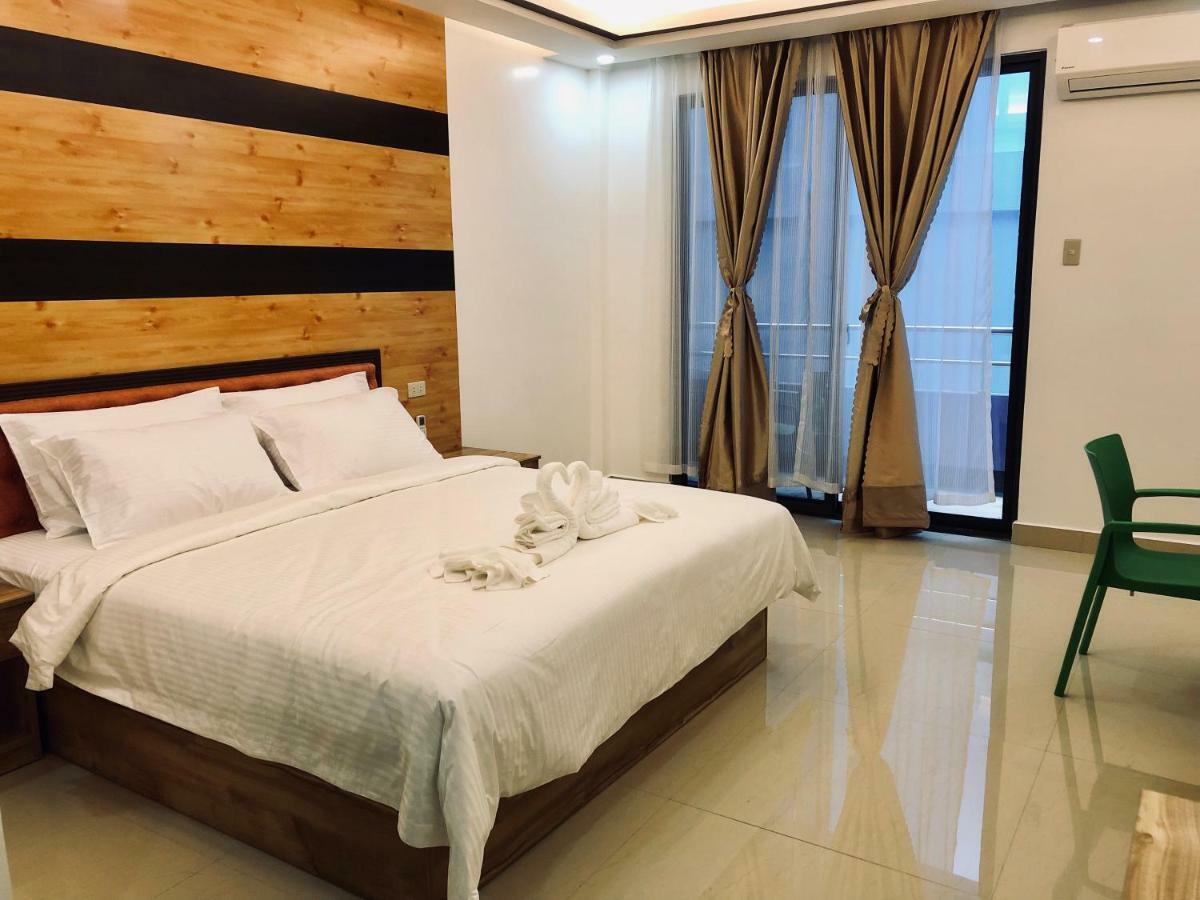 Hotel Primera Zamboanga Extérieur photo